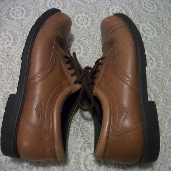 DOCKERS RETRO OXFORD STYLE SHOES 10 M